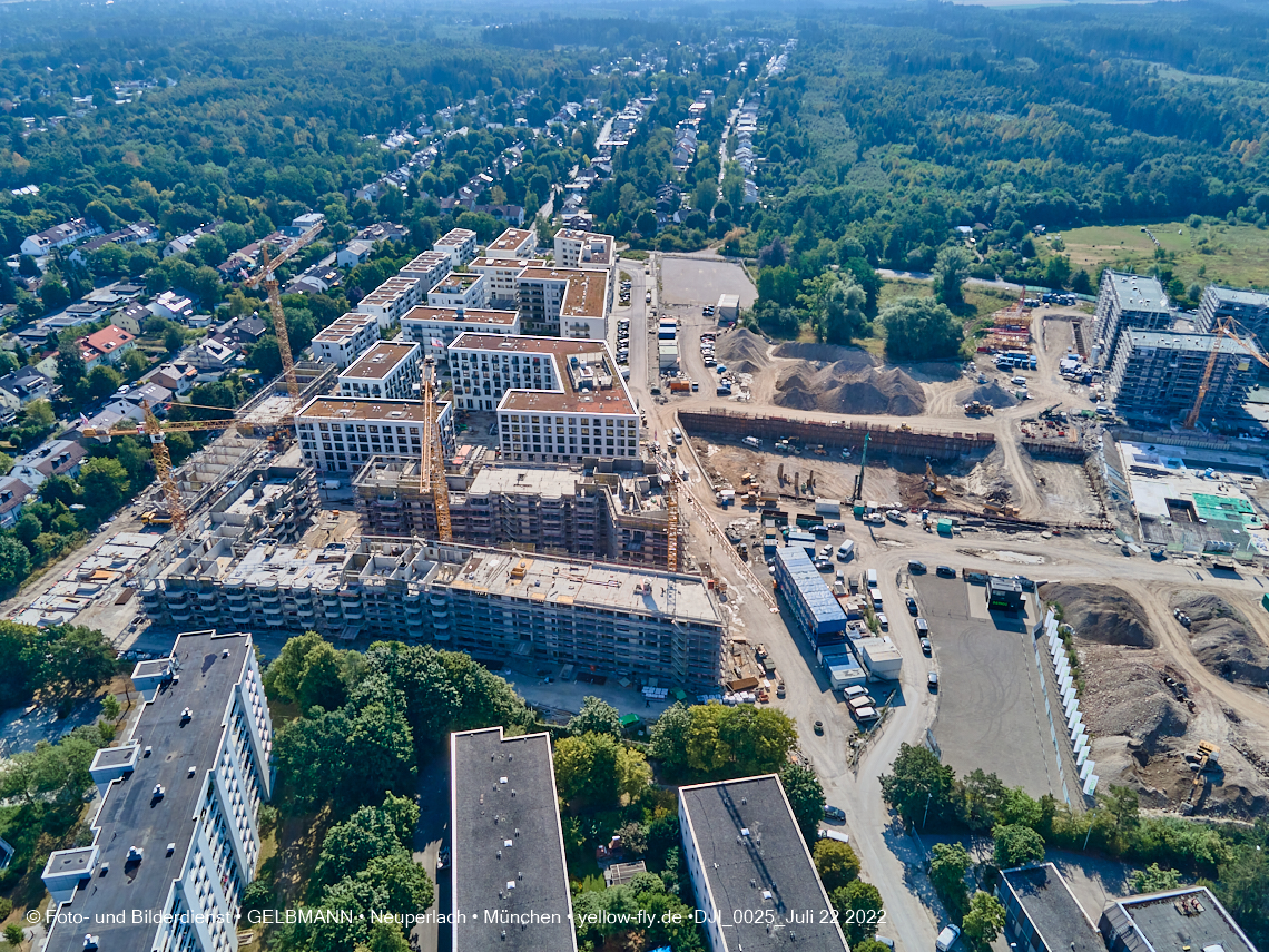 22.07.2022 - Baustelle Alexisqaurtier und Pandion Verde in Neuperlach